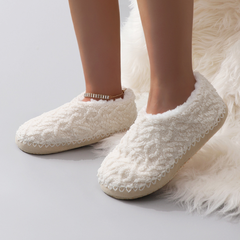 おしゃれでシンプルな無地の、秋・冬用の厚底、縫い合わせられた - Winter Clothing Material のレビューと価格