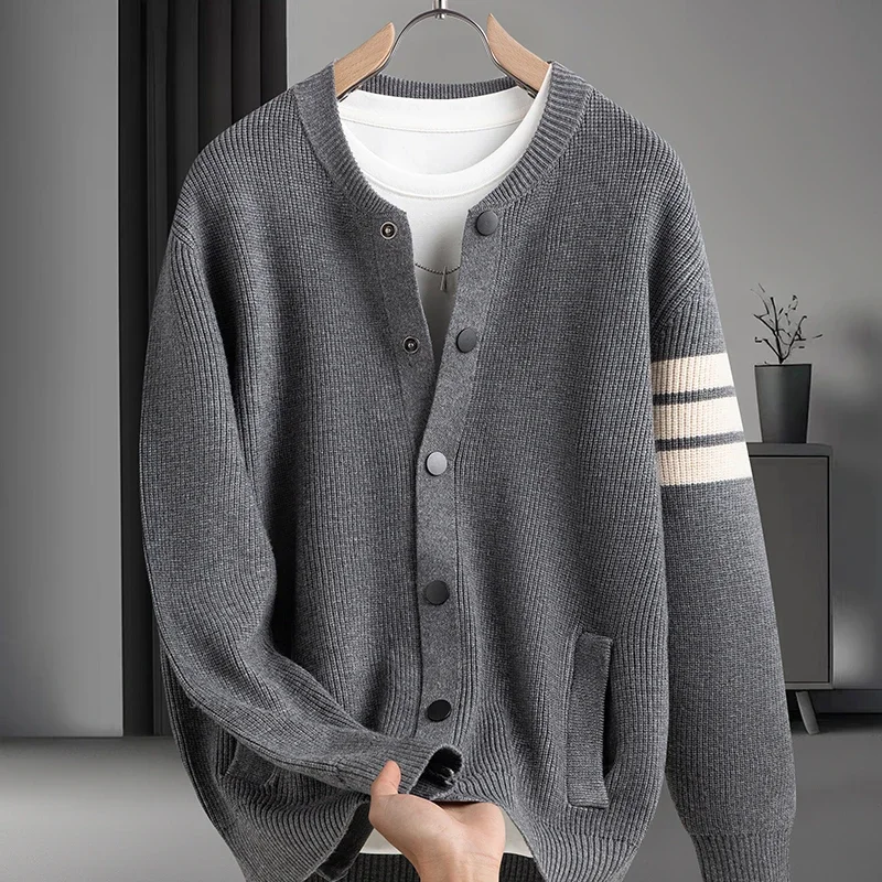 手頃な価格で手に入る、高級感のあるメンズ長袖セータージャケッ - Winter Clothing Affordable のレビューと価格