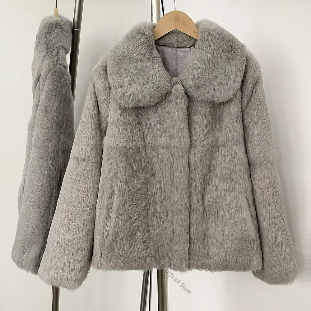 リアルファーのショート丈ジャケット、天然ラビットファー、秋冬 - Winter Clothing Store のレビューと価格